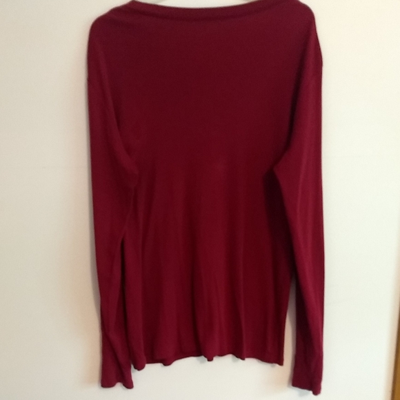 🌷‼️5/$20 Woman’s  Top Massimo Maroon Long Sleeve V Neck XXL - Picture 6 of 9